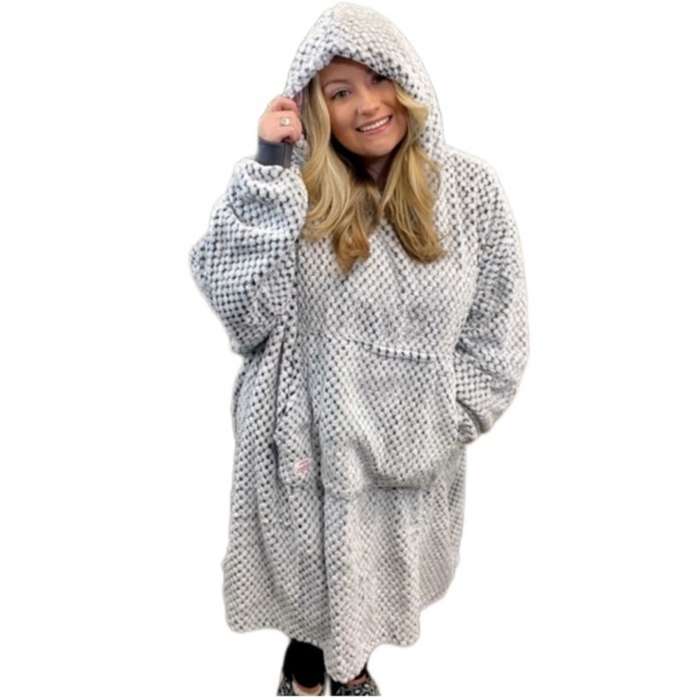 ❣️SOLD❣️🆕💖SIMPLY SOUTHERN SOFT & COZY THE WEARABLE THROW PULLOVER HOODIE PONCHO💖 - Picture 6 of 8